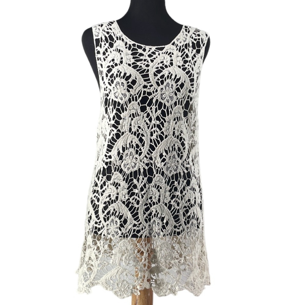 Elegant Lace Sleeveless Top - Cream
